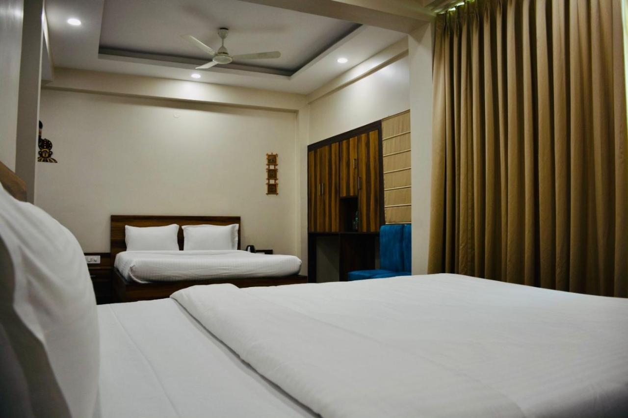 Hotel Royal Residency كولكاتا المظهر الخارجي الصورة
